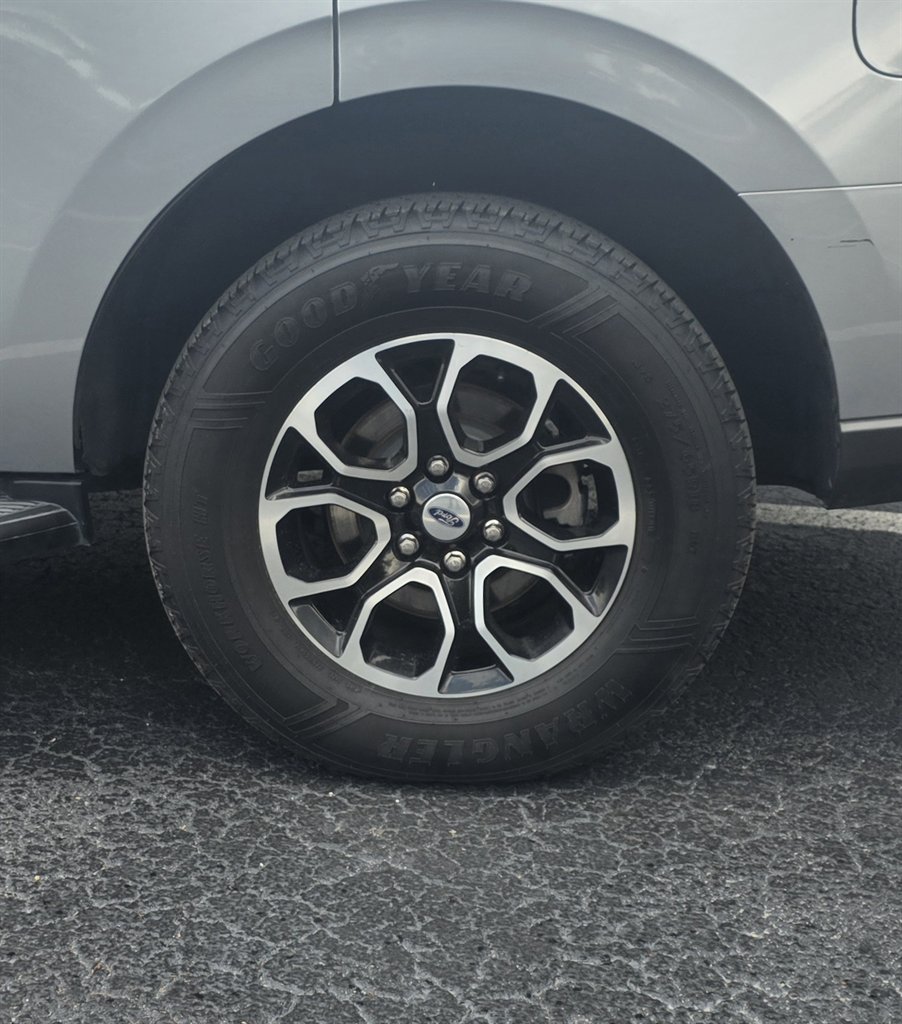 2022 Ford Expedition - $33,936