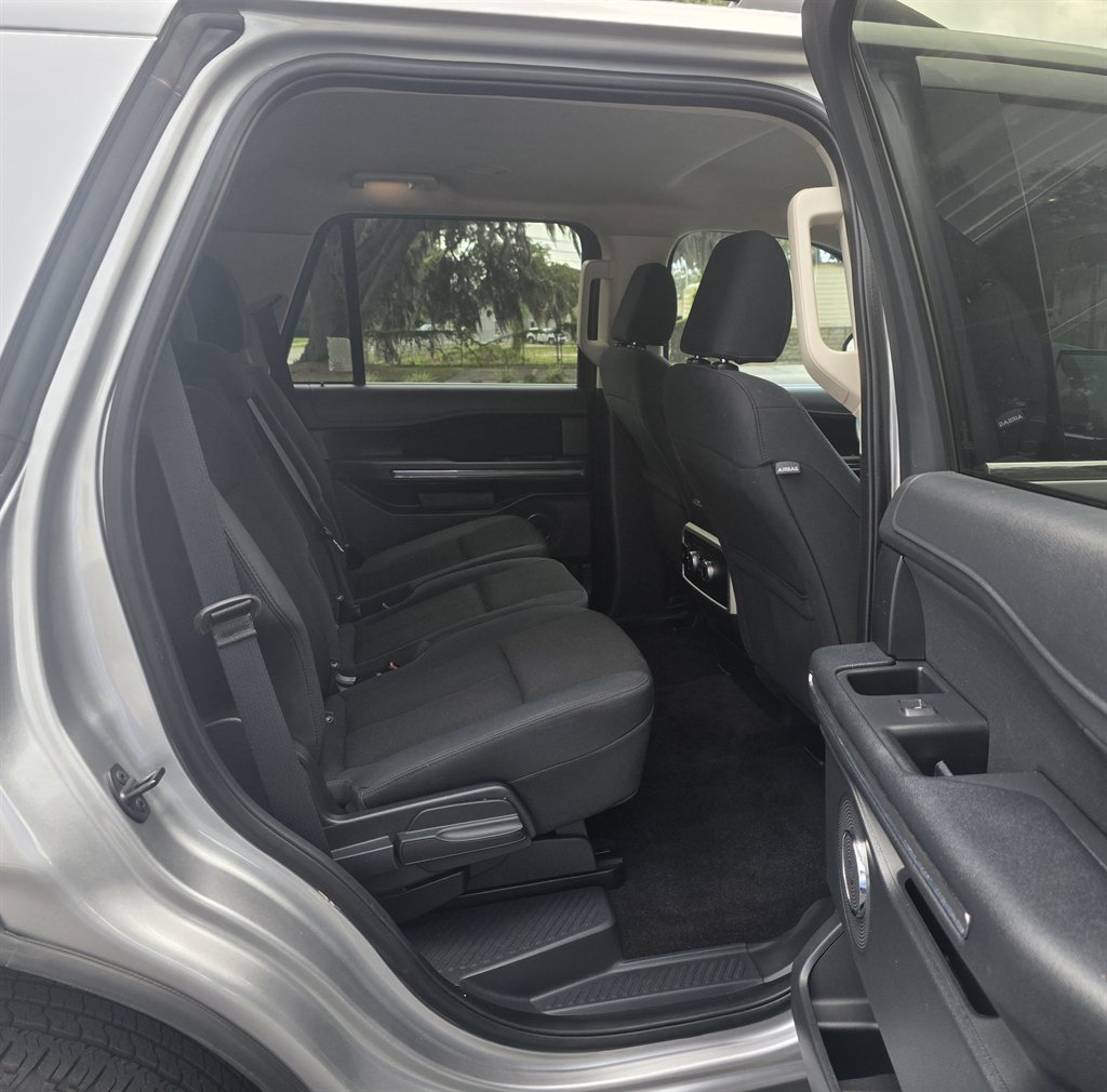 2022 Ford Expedition - $33,936