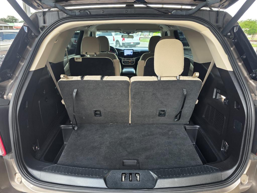 2021 Ford Explorer - $24,179