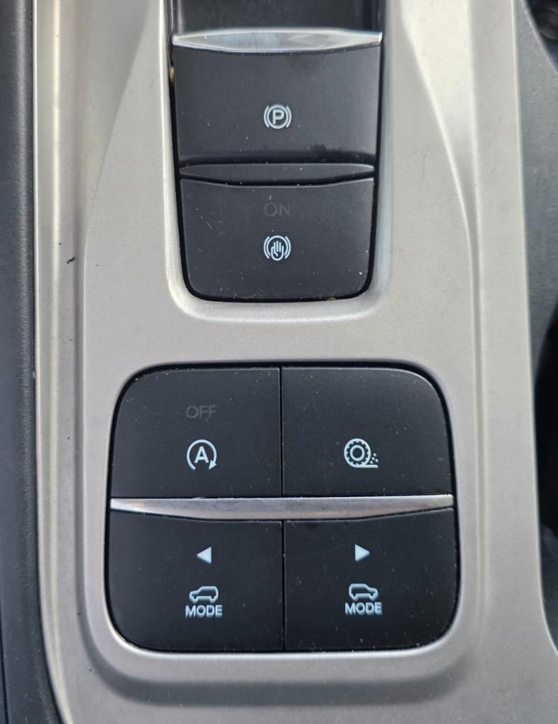 2021 Ford Explorer - $24,179