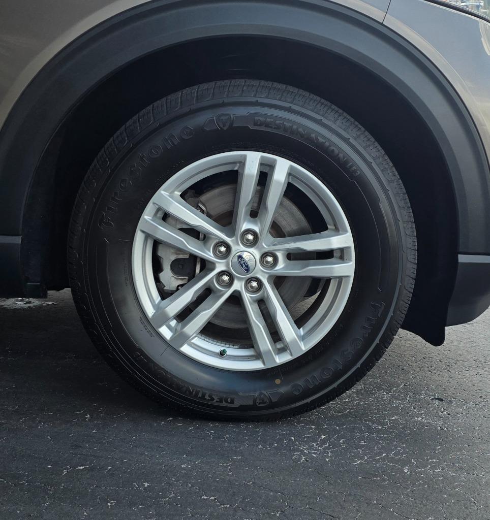 2021 Ford Explorer - $24,179