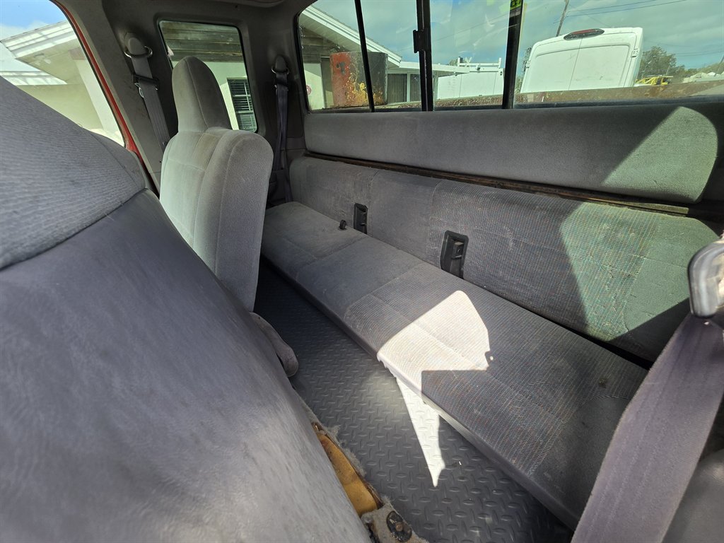 1996 Ford F-250 - $11,138
