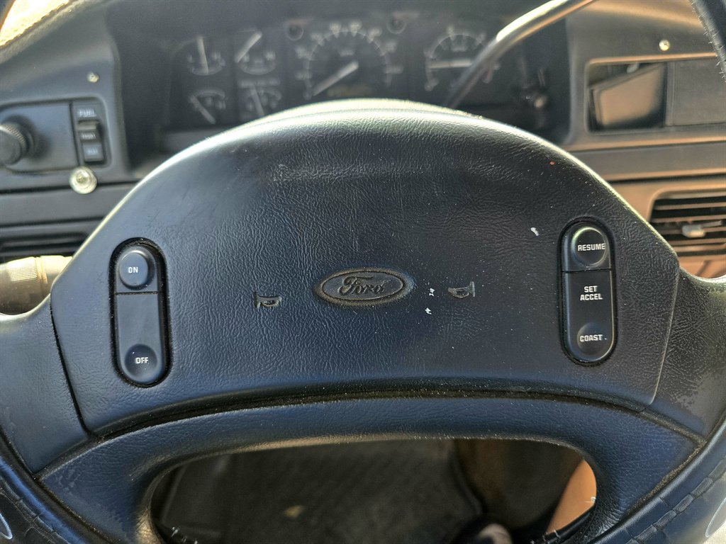 1996 Ford F-250 - $11,138