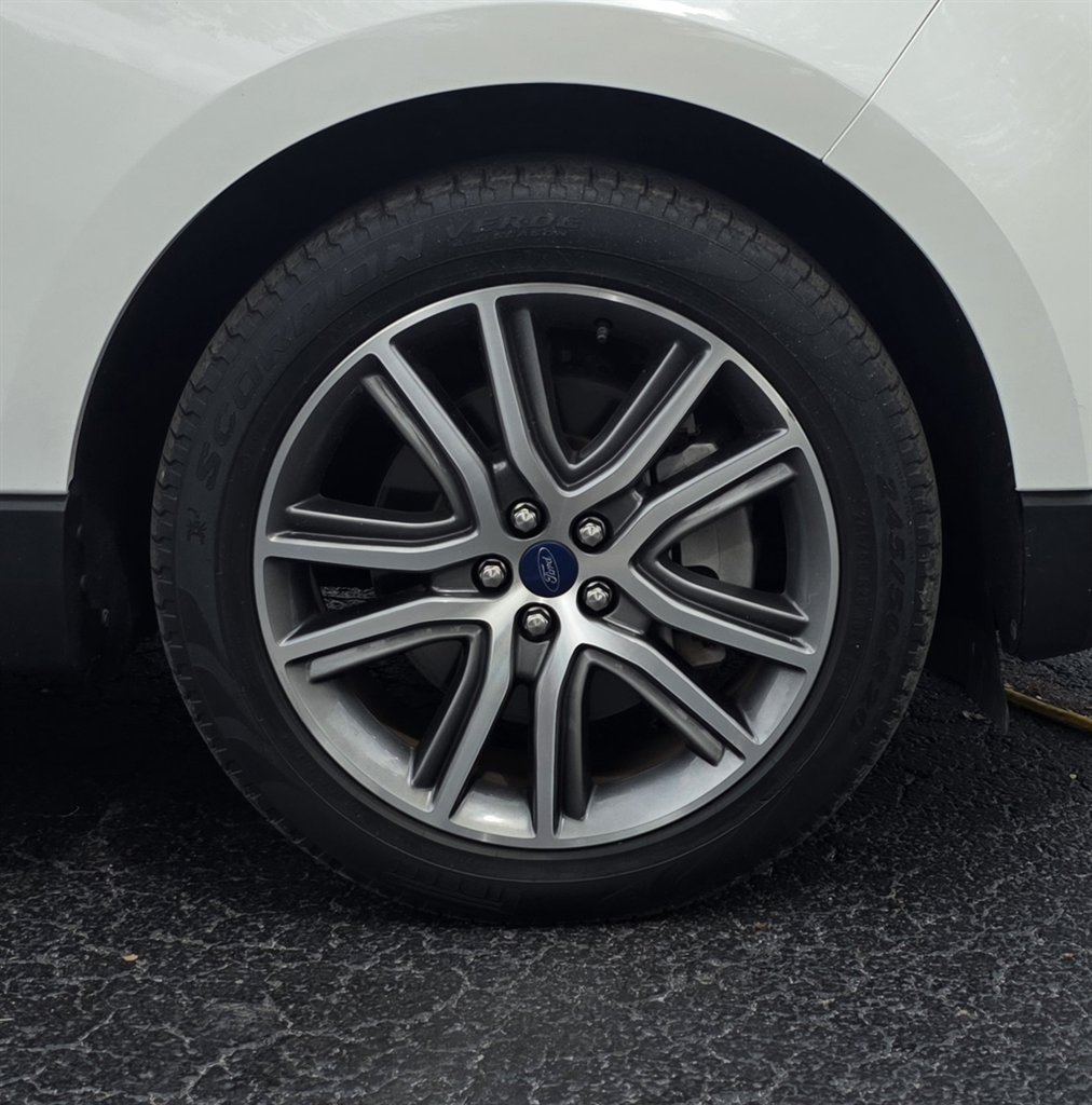 2022 Ford Edge - $33,036