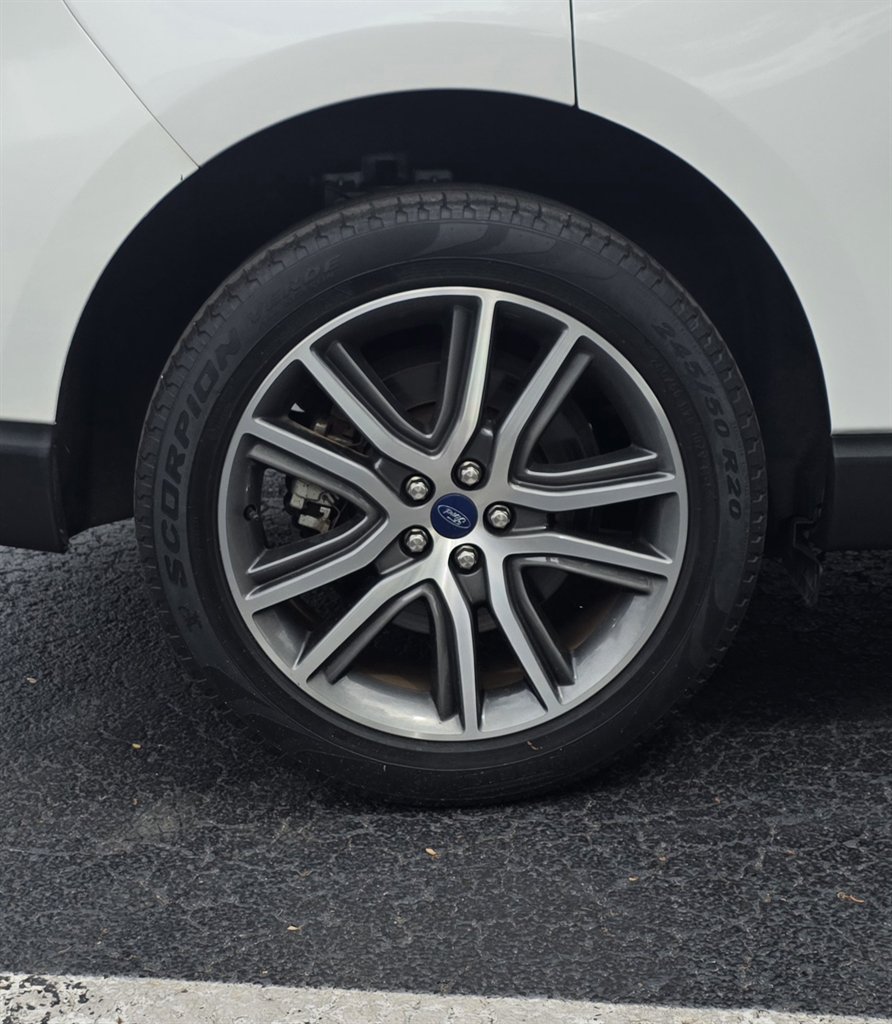 2022 Ford Edge - $33,036