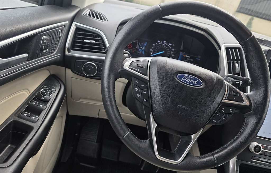 2022 Ford Edge - $33,036