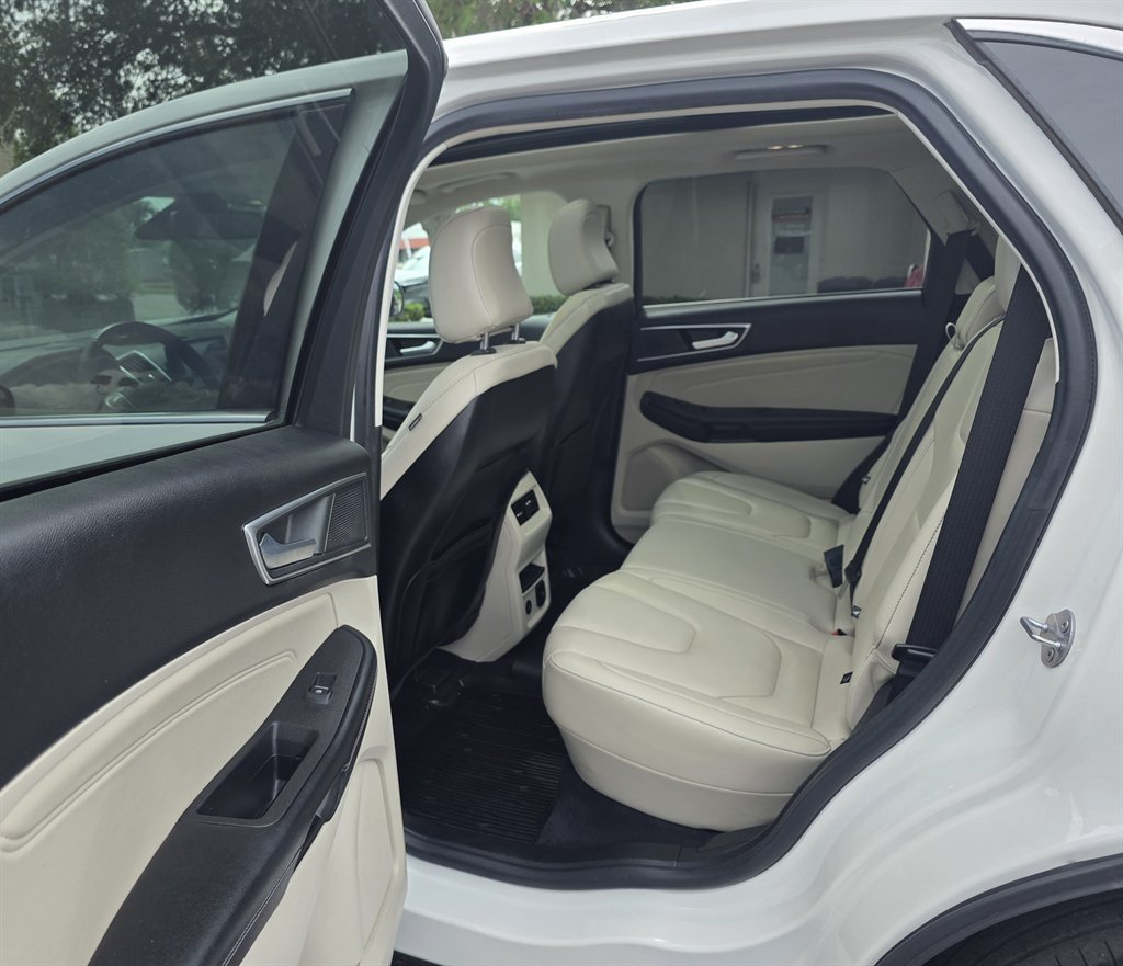 2022 Ford Edge - $33,036