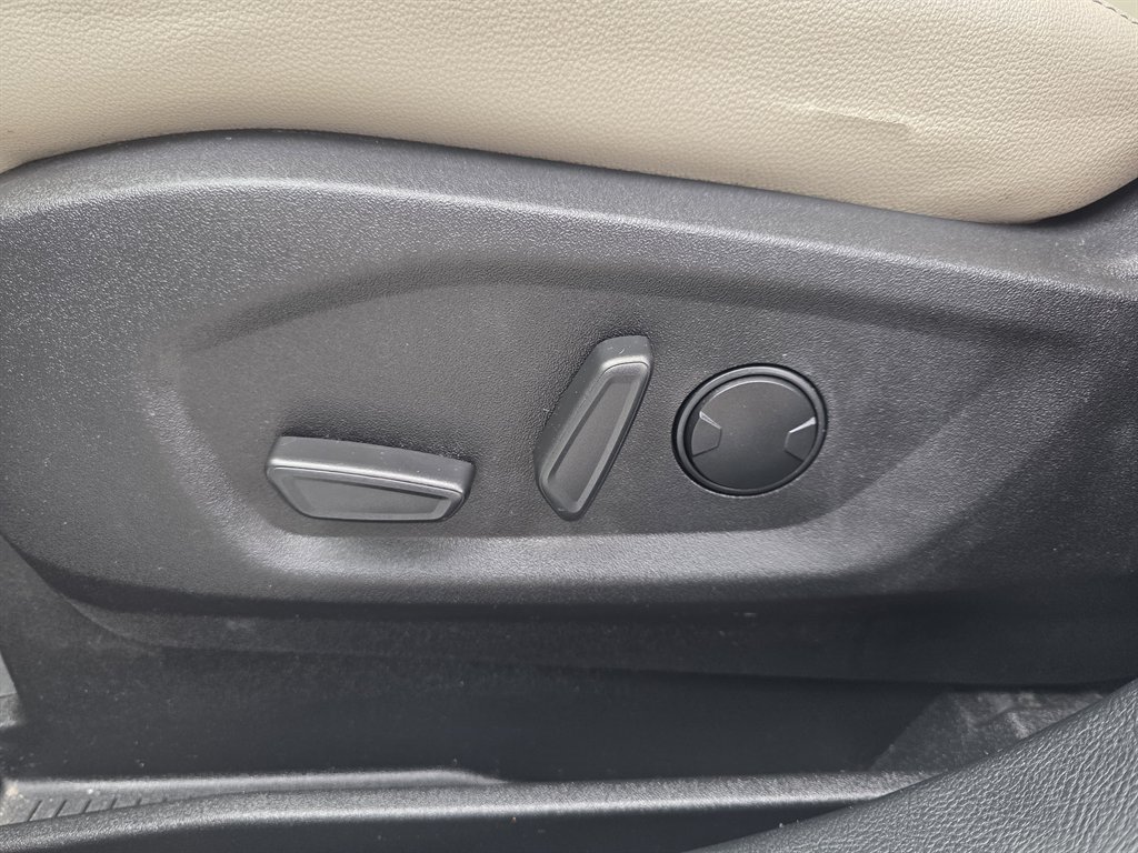 2022 Ford Edge - $33,036