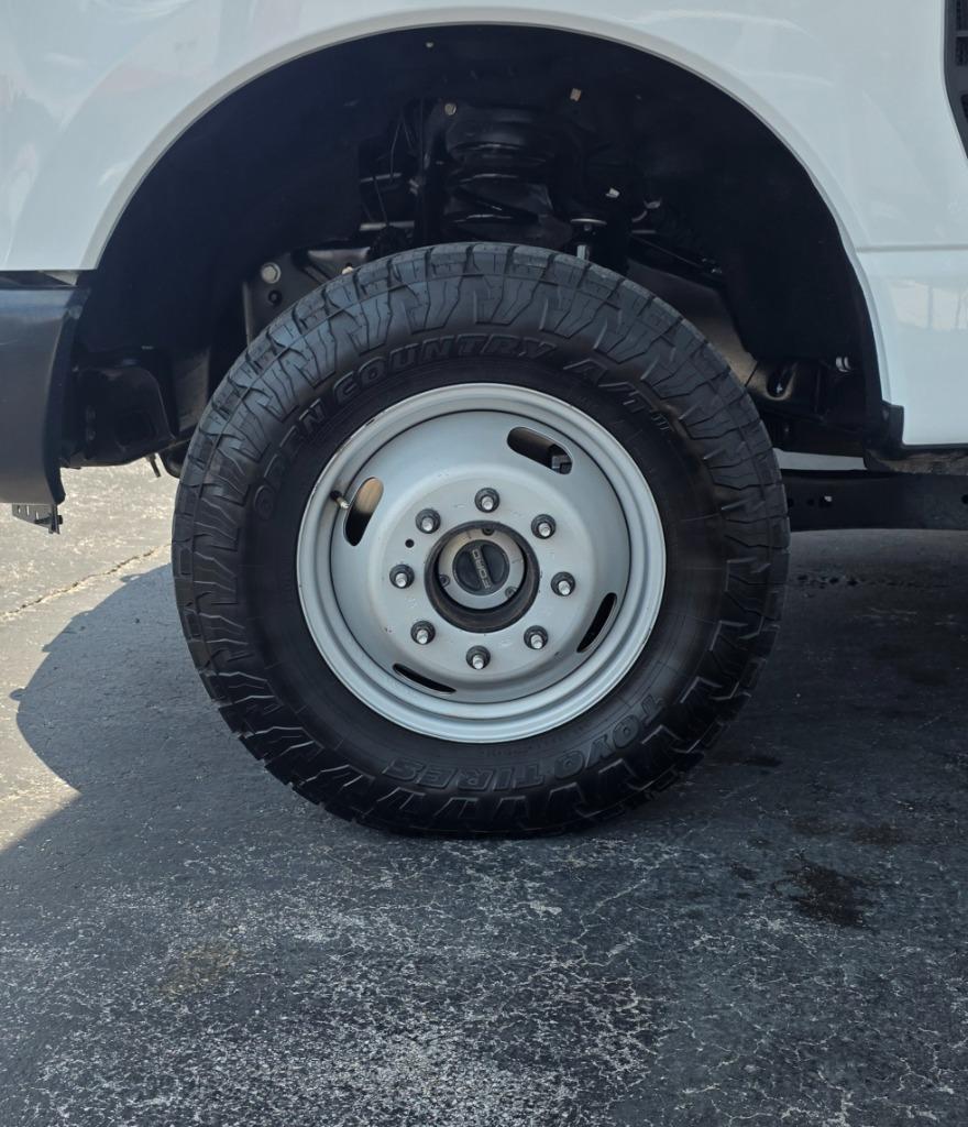 2024 Ford F-350 - $53,288
