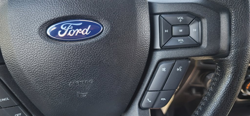 2016 Ford F150 Sport 4x4 photo