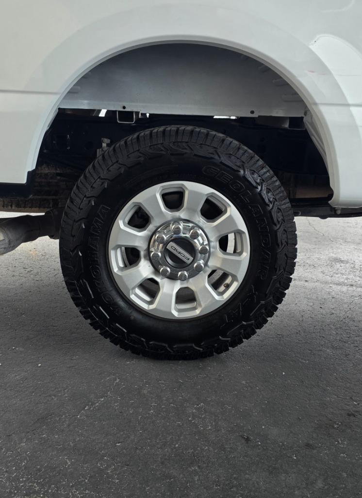 2023 Ford F-250 - $46,770