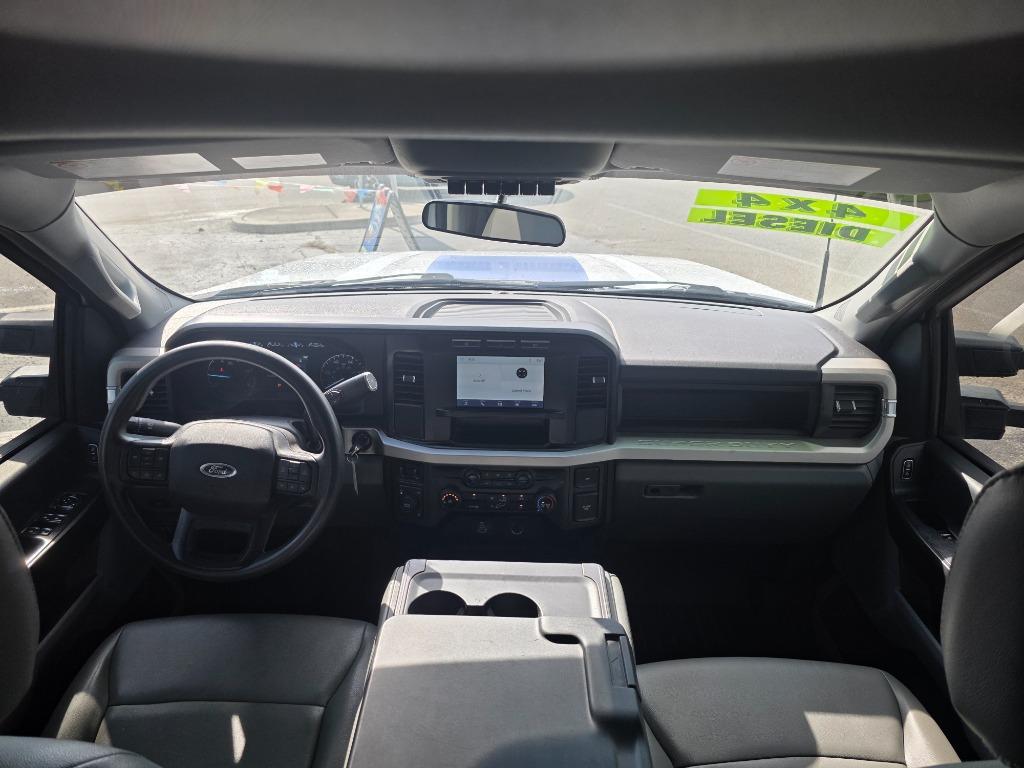 2023 Ford F-550 - $60,884