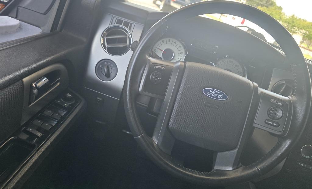2012 Ford Expedition - $10,669