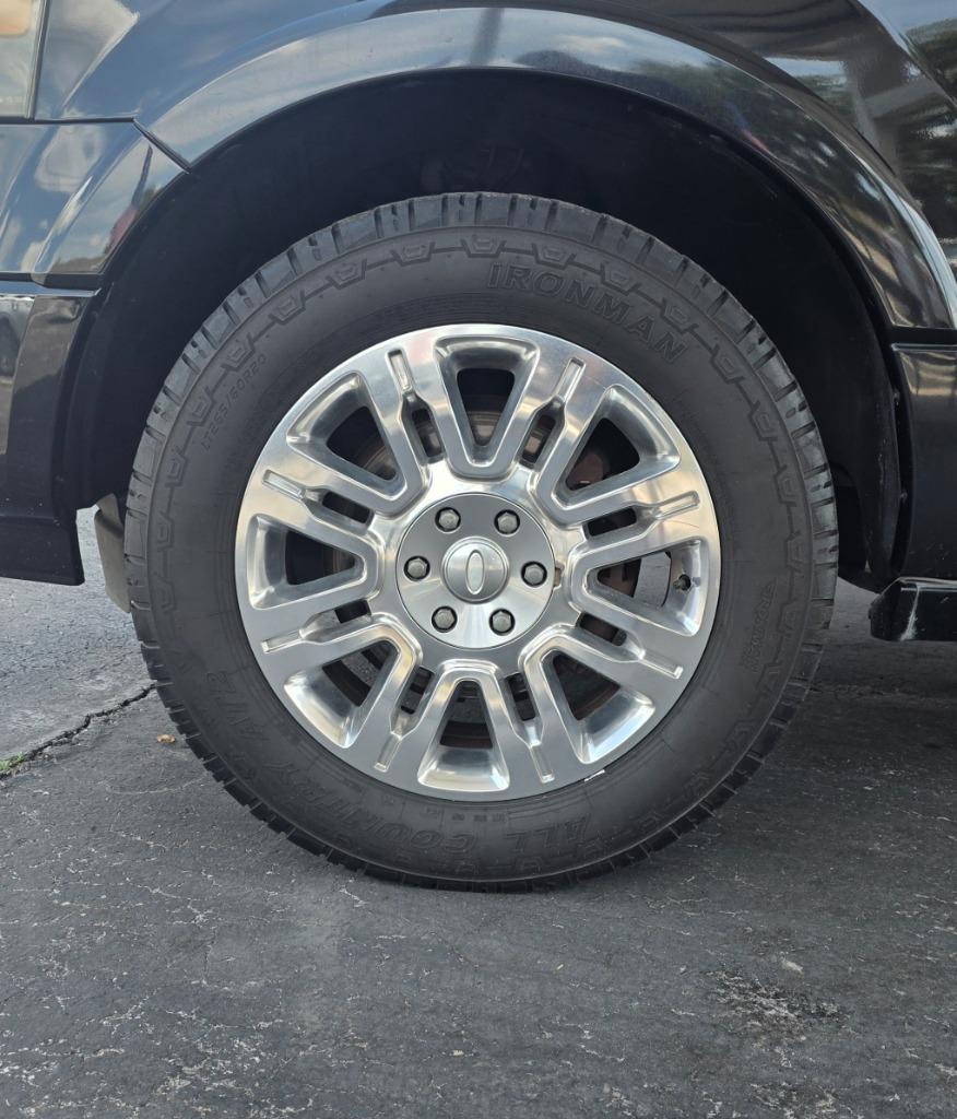 2012 Ford Expedition - $10,669