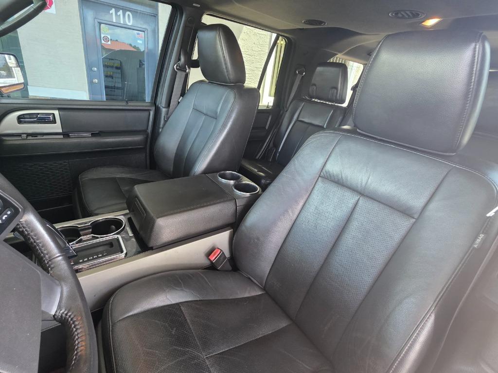 2012 Ford Expedition - $10,669