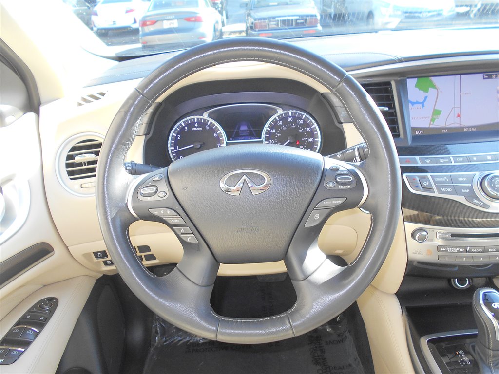 2019 Infiniti QX60 Luxe photo