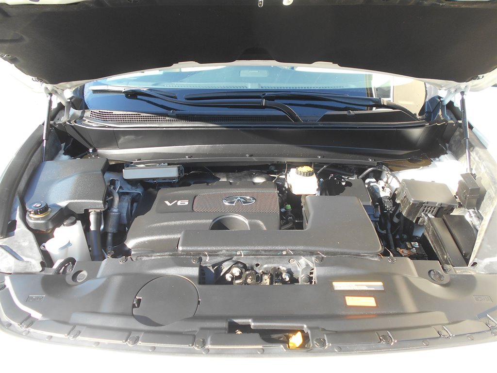 2019 Infiniti QX60 Luxe photo