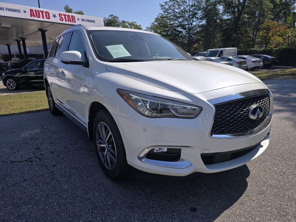 2019 Infiniti QX60 Luxe photo