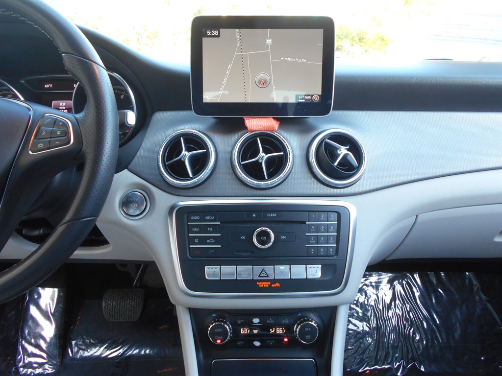 2017 Mercedes-Benz cla CLA250 photo