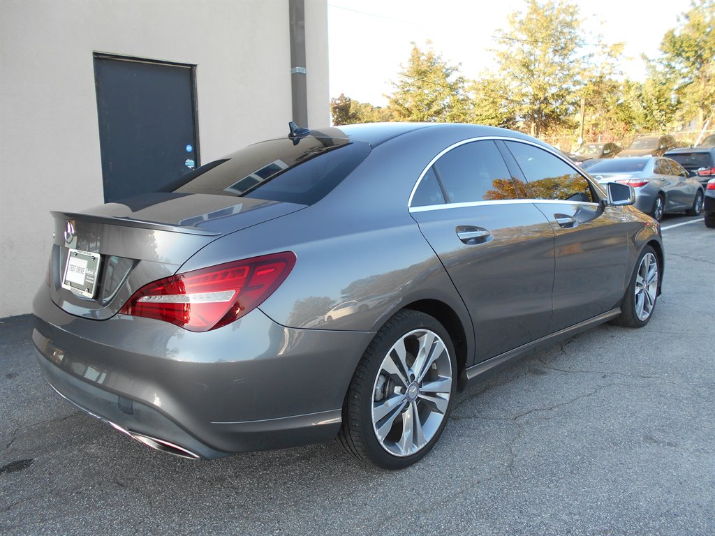 2017 Mercedes-Benz cla CLA250 photo