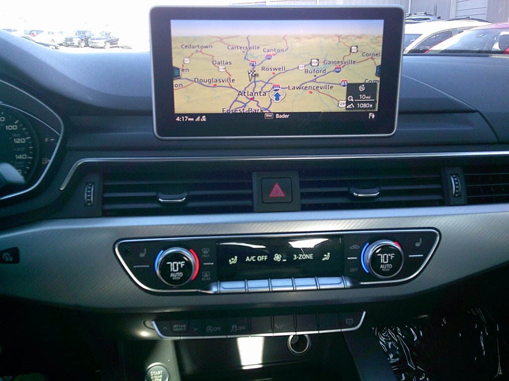 2017 Audi A4 Premium photo