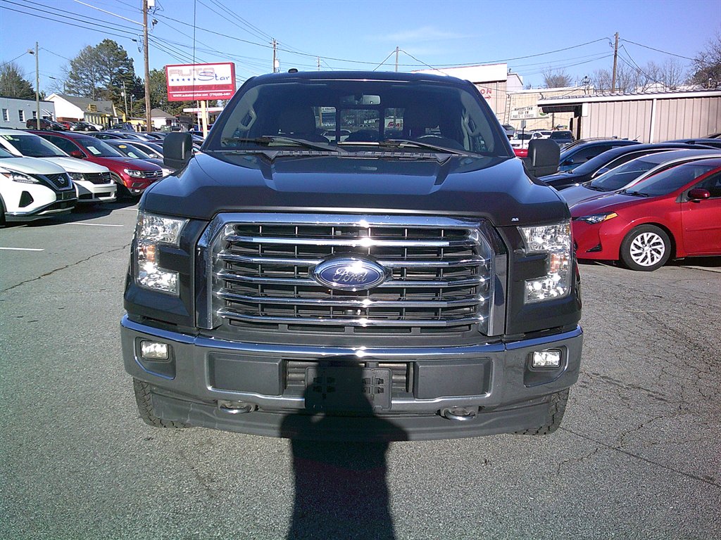 2017 Ford F150 XLT photo