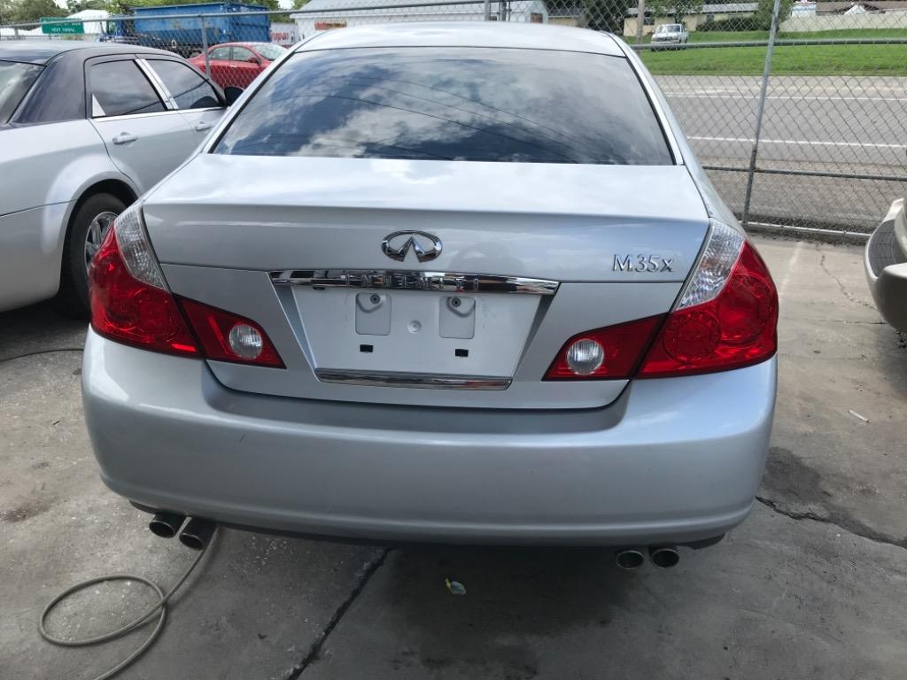 2006 INFINITI M
