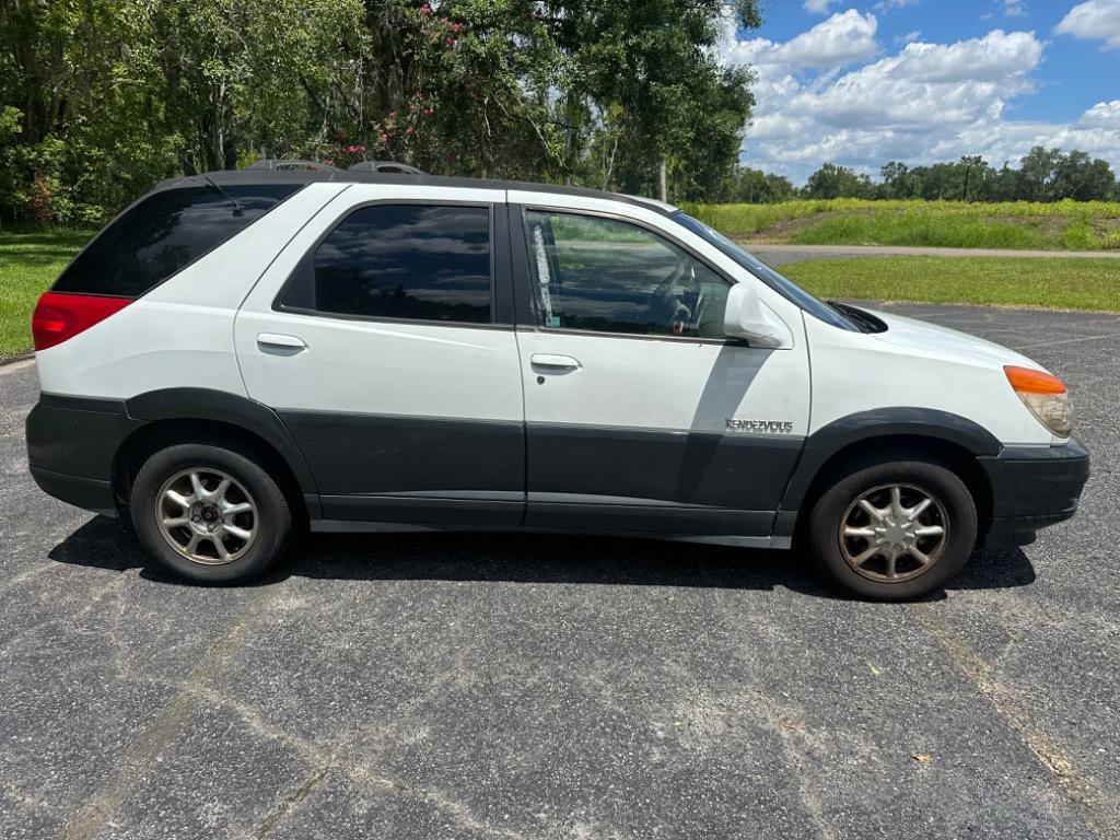 2002 Buick Rendezvous CX photo