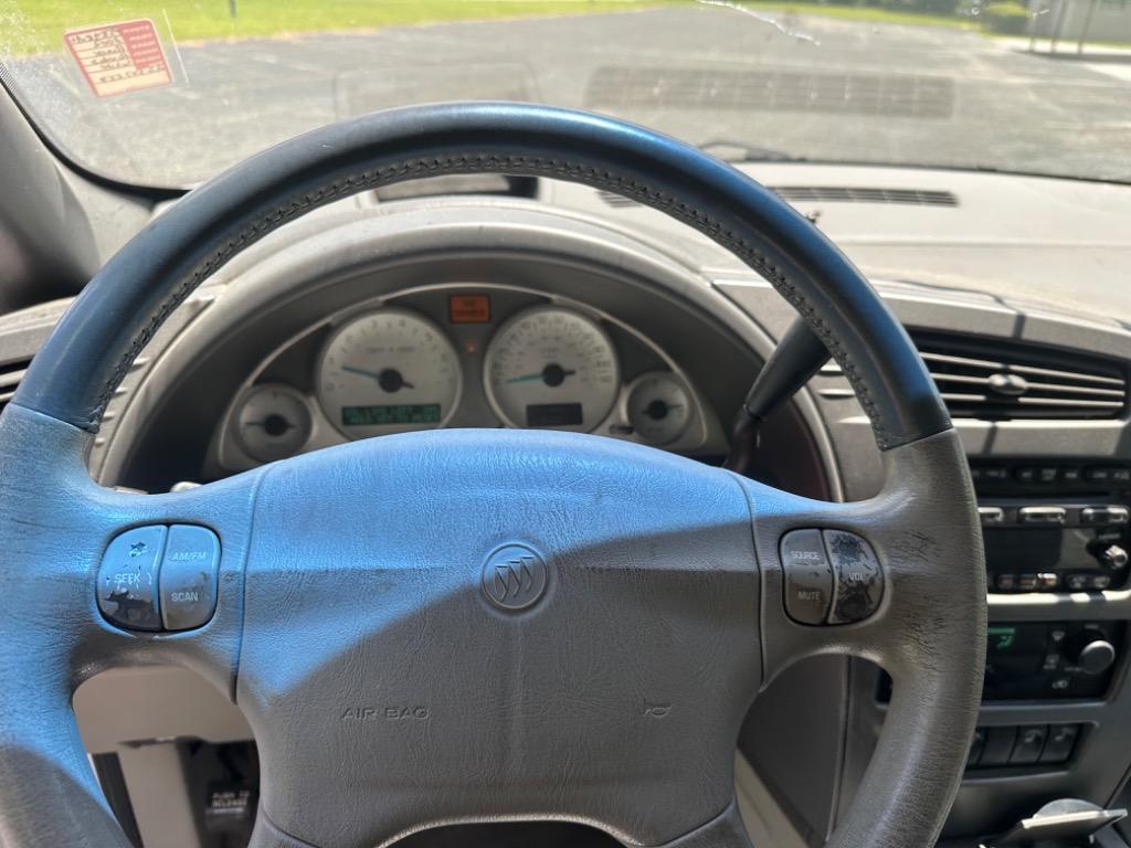 2002 Buick Rendezvous CX photo