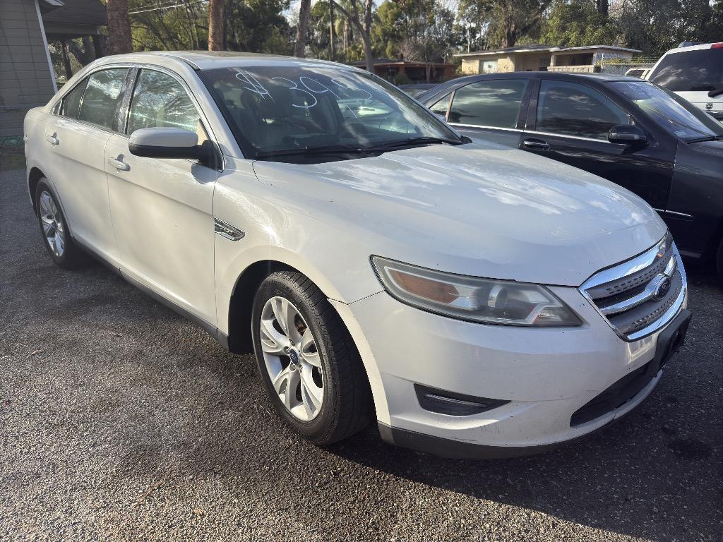 2011 Ford Taurus - $6,210