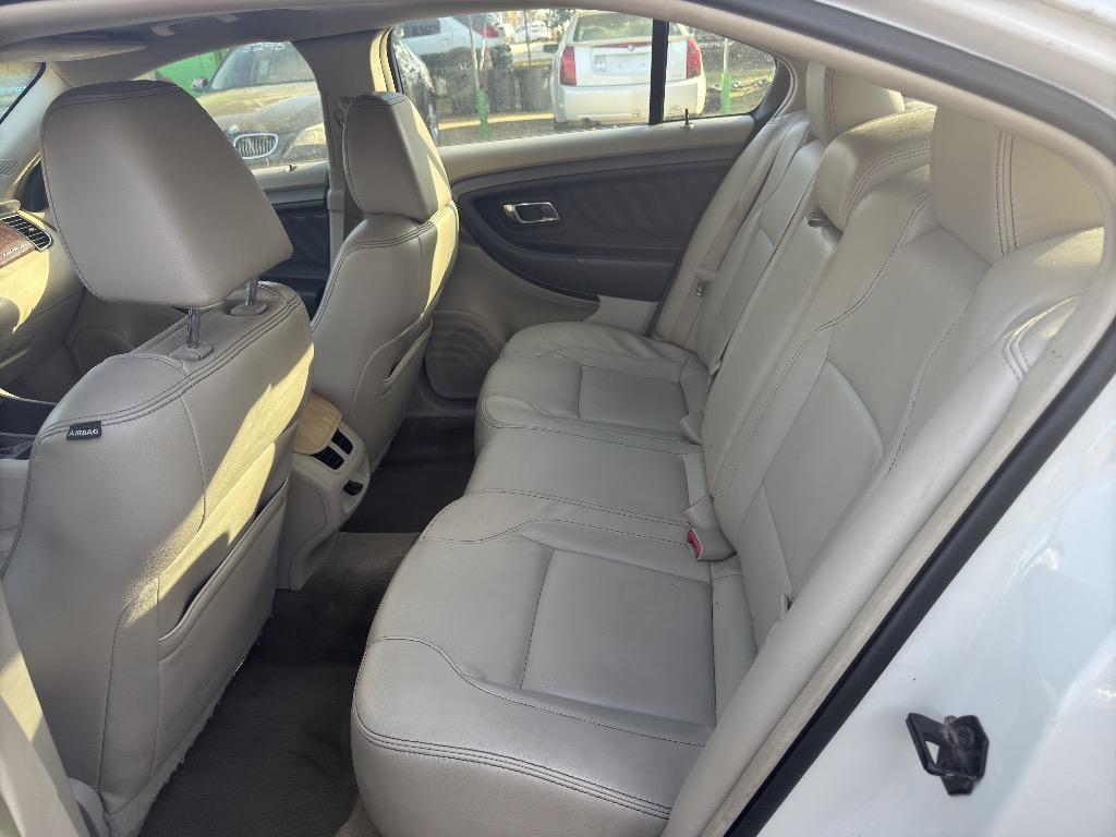 2011 Ford Taurus - $6,210