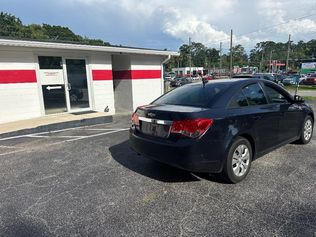 2014 Chevrolet Cruze - $7,098