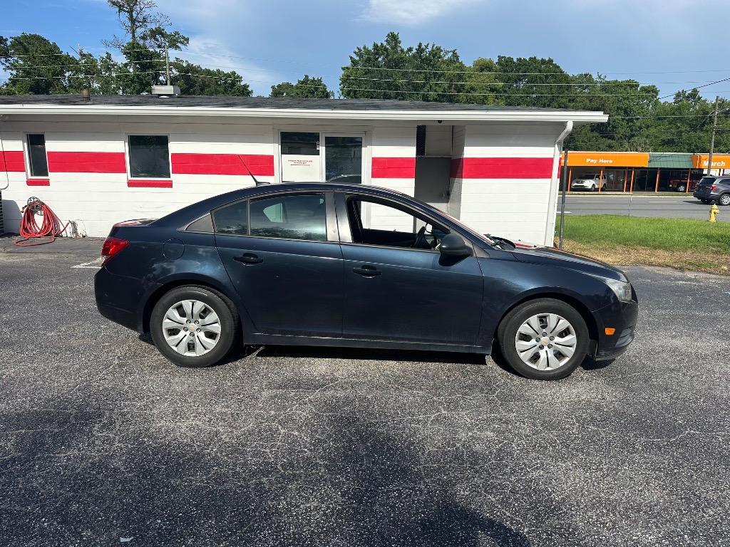 2014 Chevrolet Cruze - $7,098