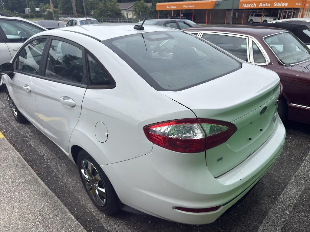 2019 Ford Fiesta SE photo