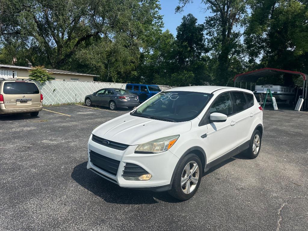 2015 Ford Escape SE photo