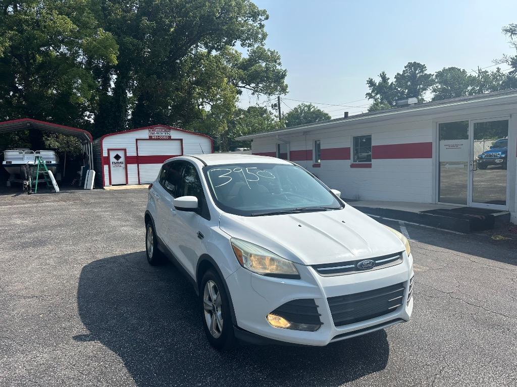 2015 Ford Escape SE photo