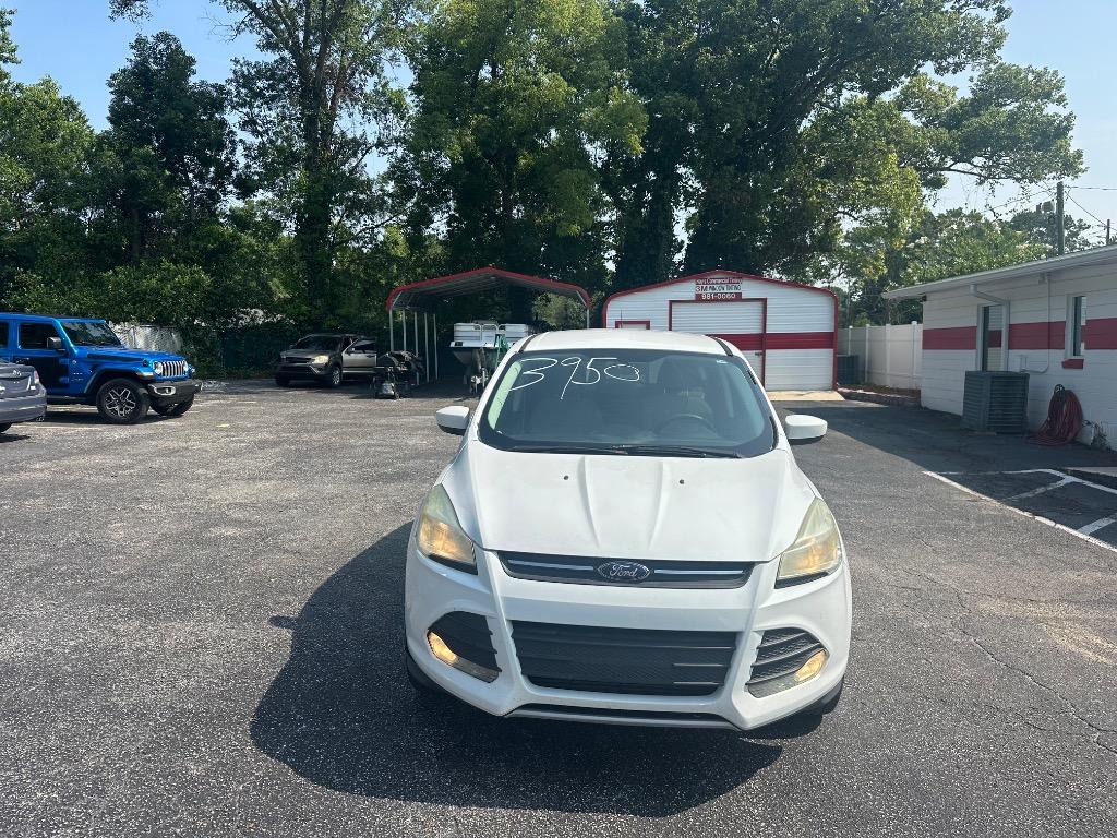 2015 Ford Escape SE photo