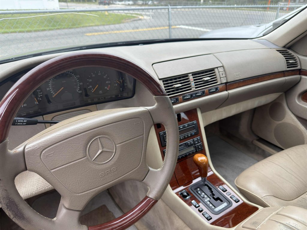 1999 Mercedes-Benz S-Class - $2,547