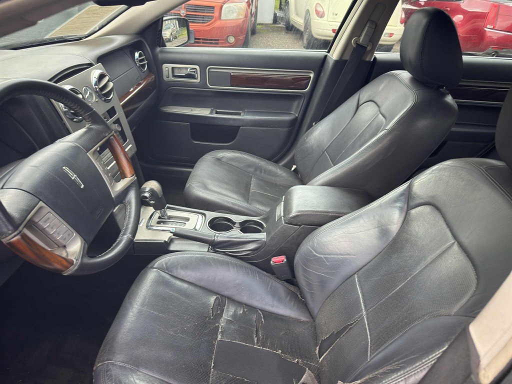 2009 Lincoln MKZ - $4,687