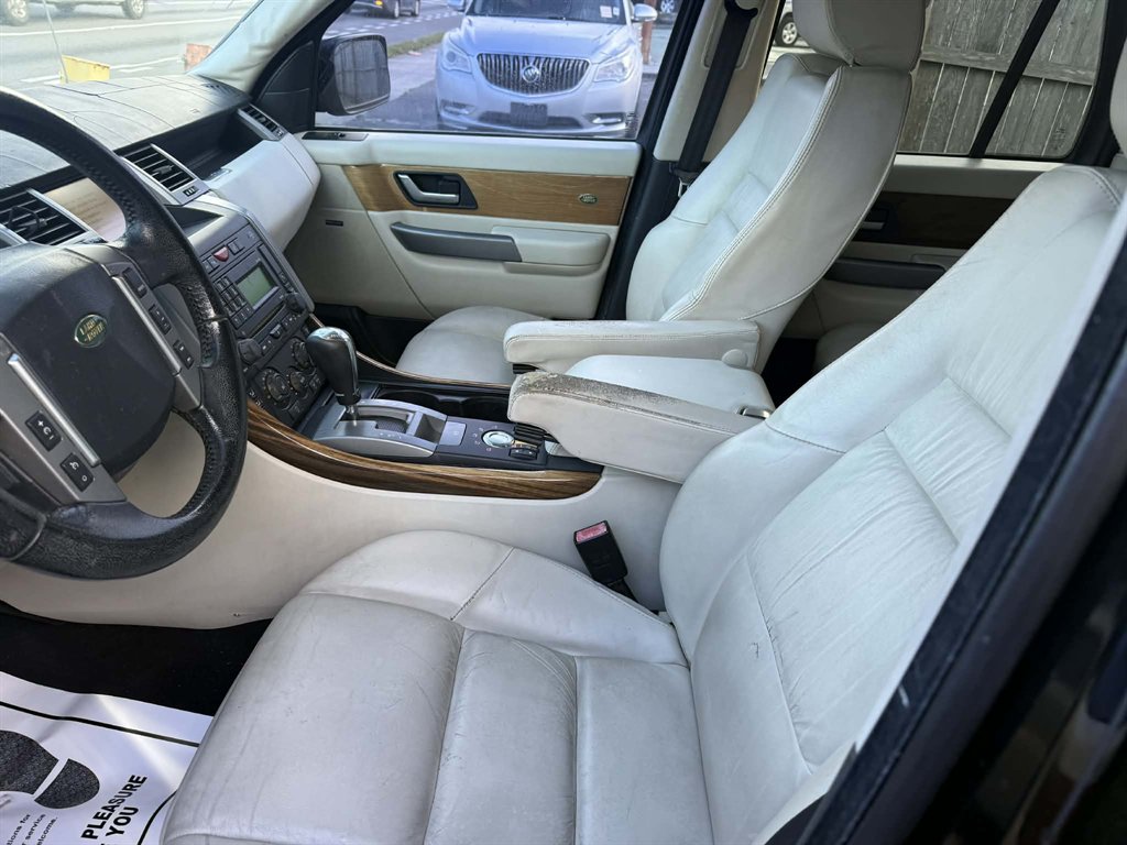 2008 Land Rover Range Rover Sport - $3,950