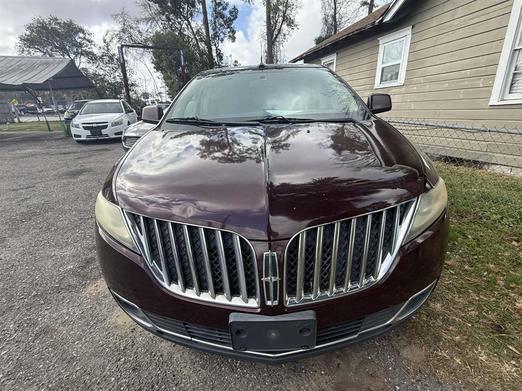 2011 Lincoln MKX - $3,819