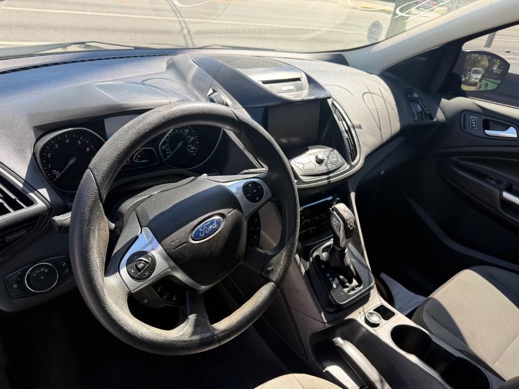 2014 Ford Escape - $4,065