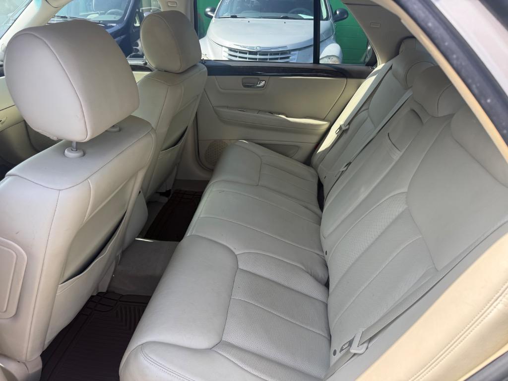 2008 Cadillac DTS - $3,012