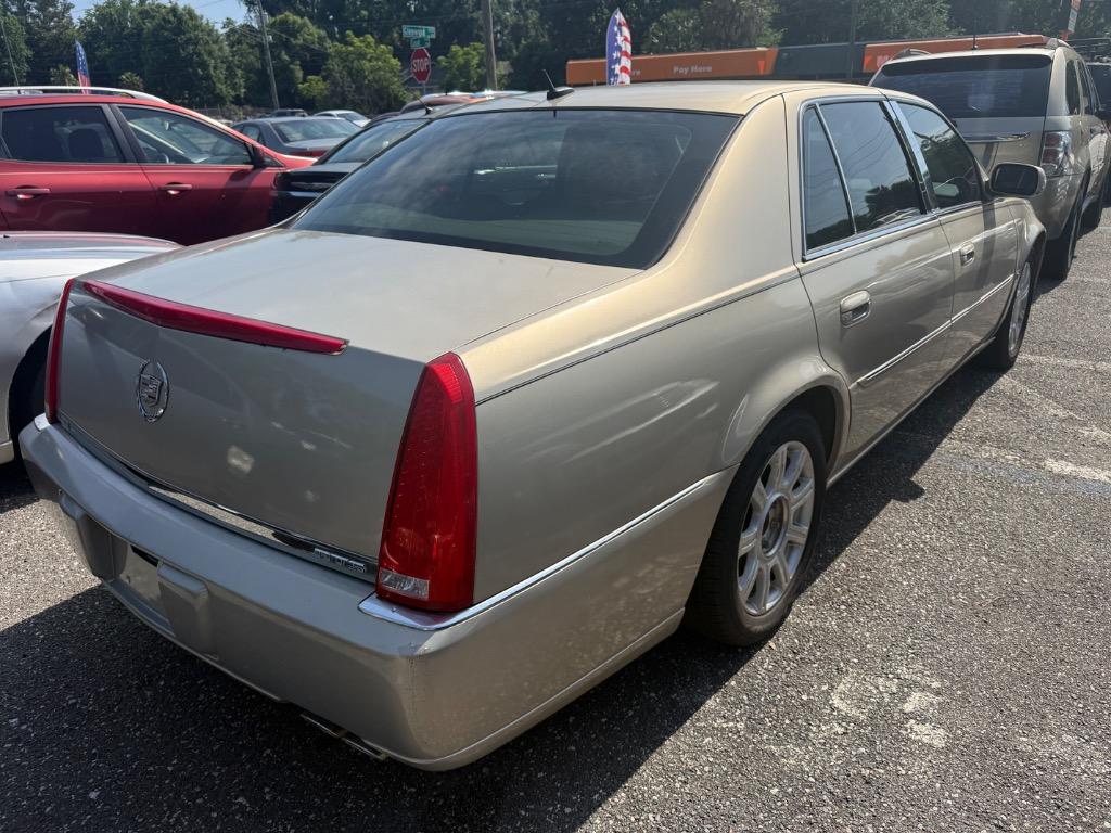 2008 Cadillac DTS - $3,012