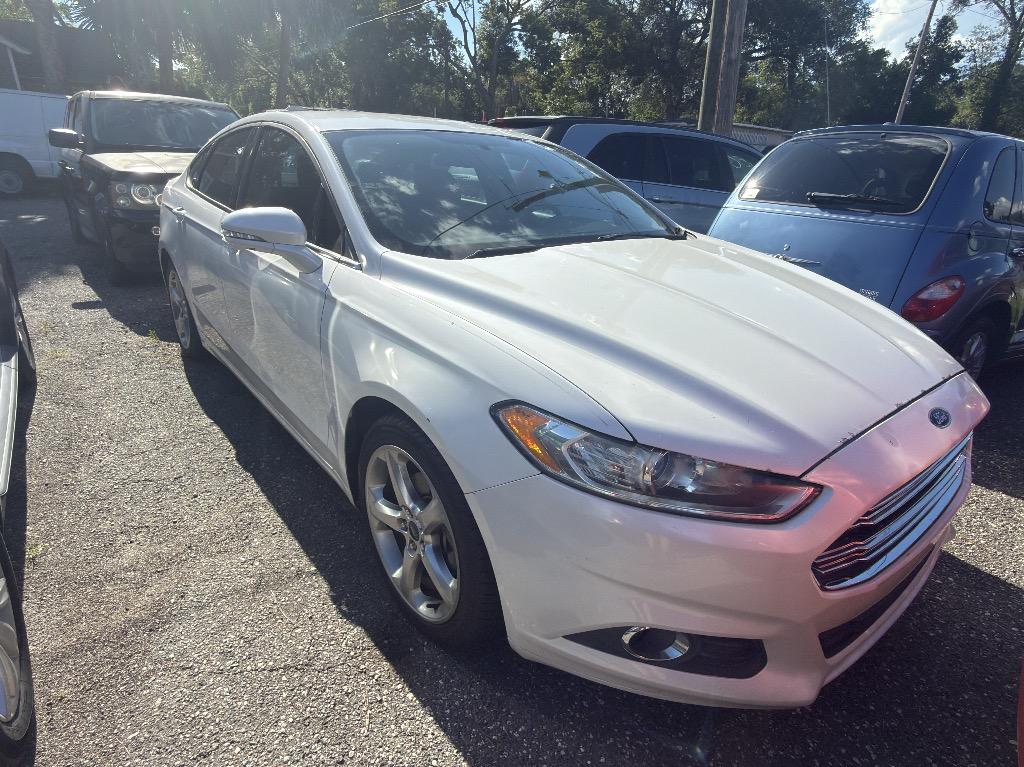 2013 Ford Fusion - $4,135