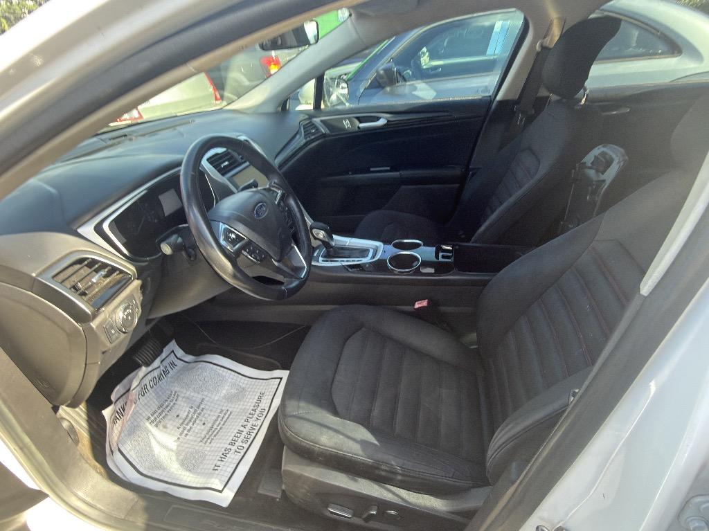 2013 Ford Fusion - $4,135