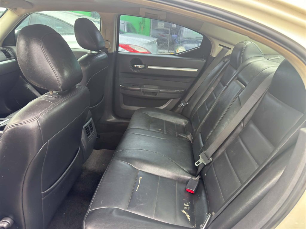 2008 Dodge Charger - $3,950