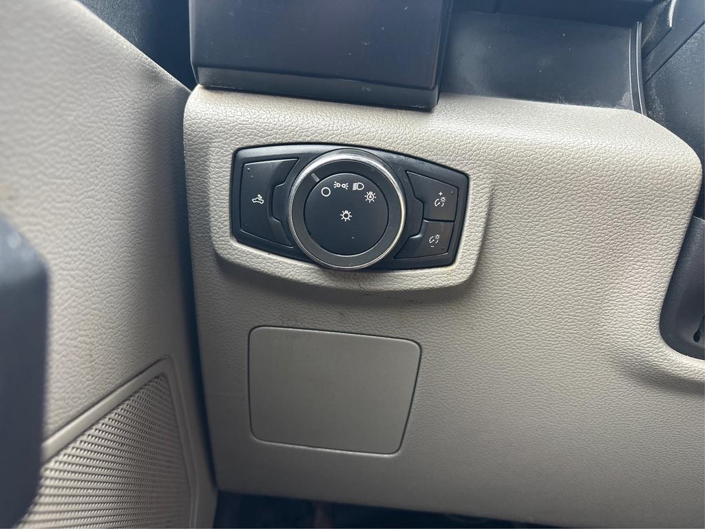 2016 Ford F150 XL photo