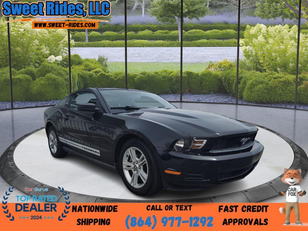2010 Ford Mustang V6 Premium photo