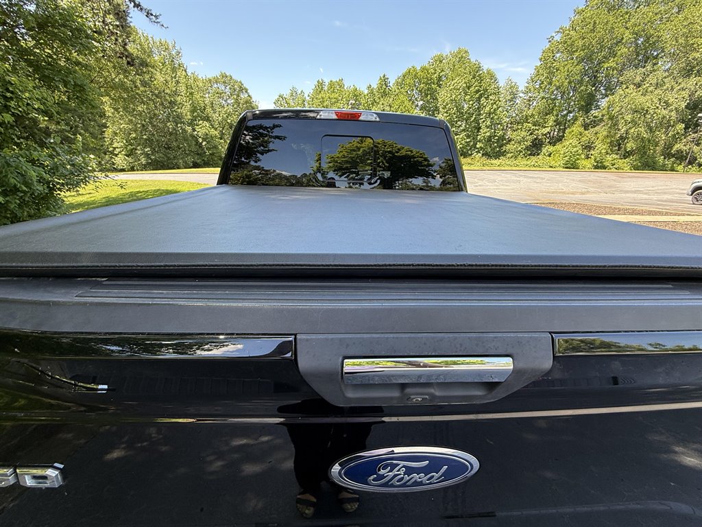 2016 Ford F150 XLT photo